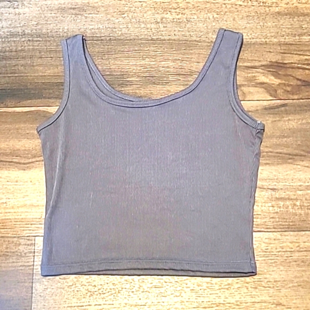 🔊Retro Style🎶 Handcrafted Crop Top - Picture 3 of 6